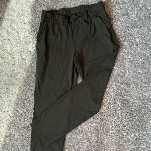 Lululemon On the Fly Pants Comfortable Lightweight Casual